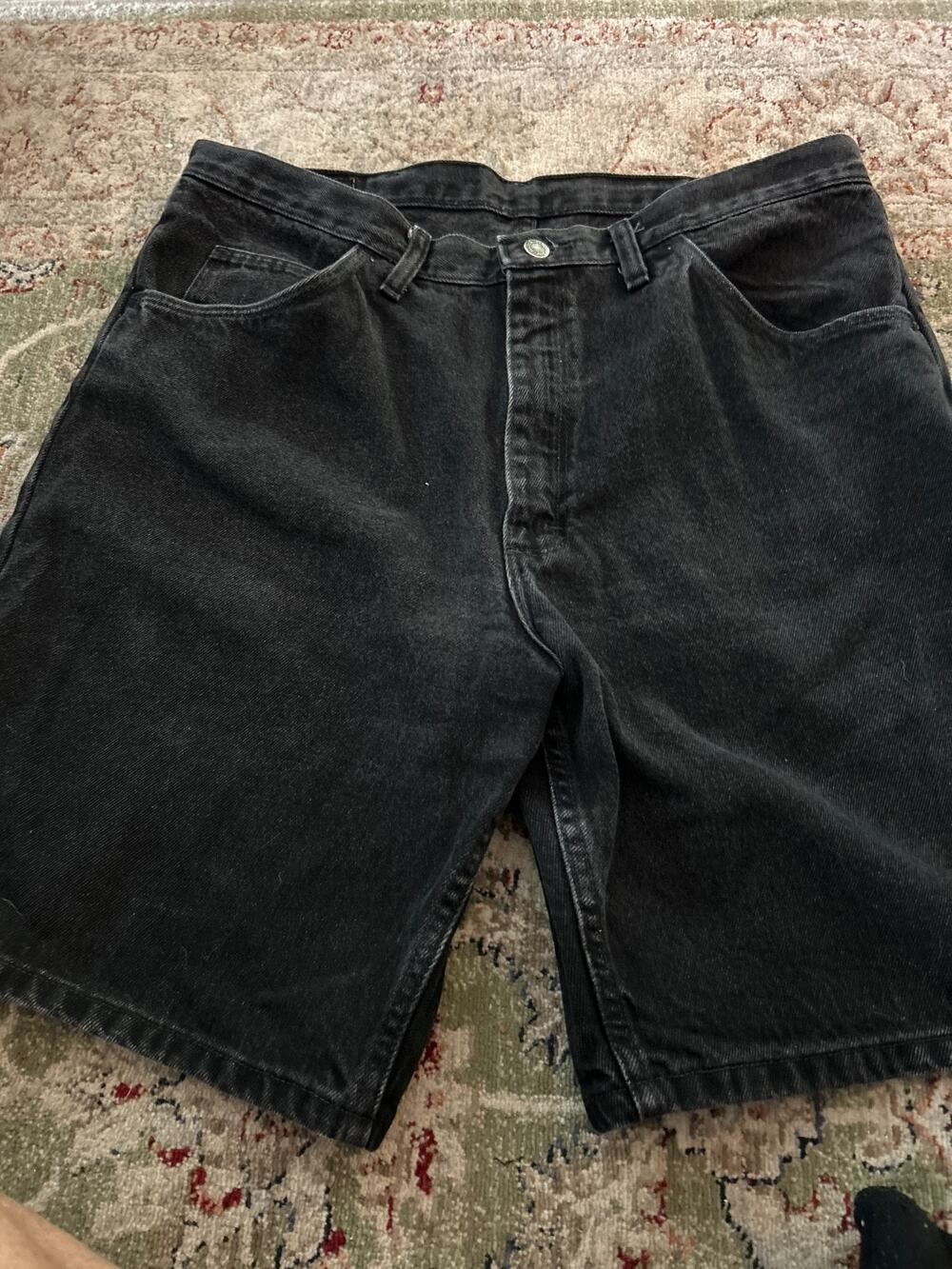 Wrangler Size 36 Black Denim Shorts